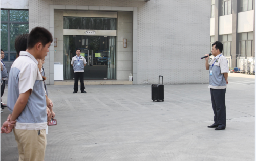 彩晶事业部积极相应号召，召开全事业部“安全活动月”动员大会